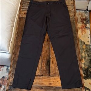 Lululemon Commission Pant Slim Khakis